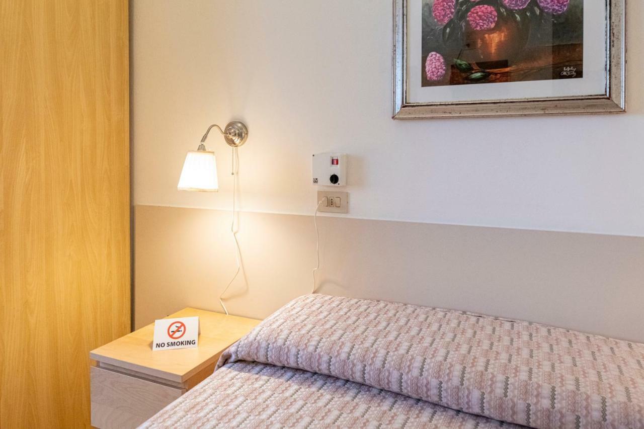 Rosy Hotel Torre del Lago Puccini