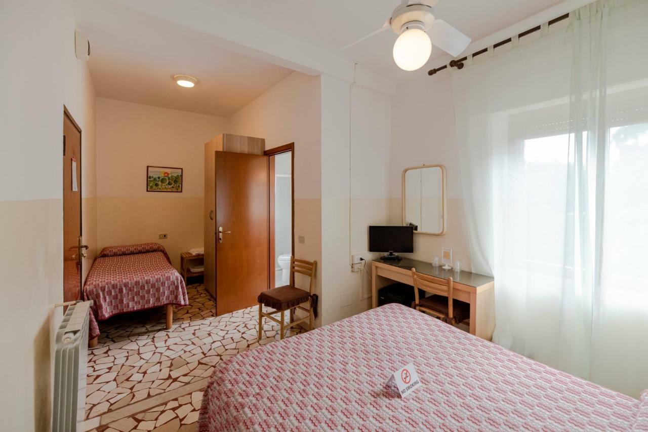 Hotel Rosy