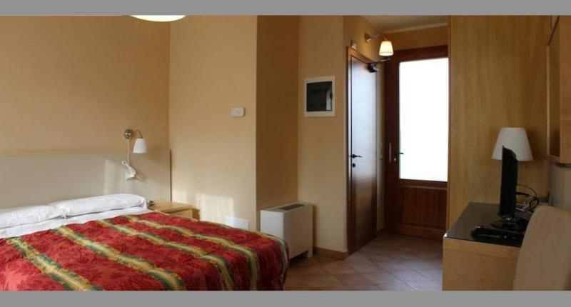 Rosy 3* Torre del Lago Puccini